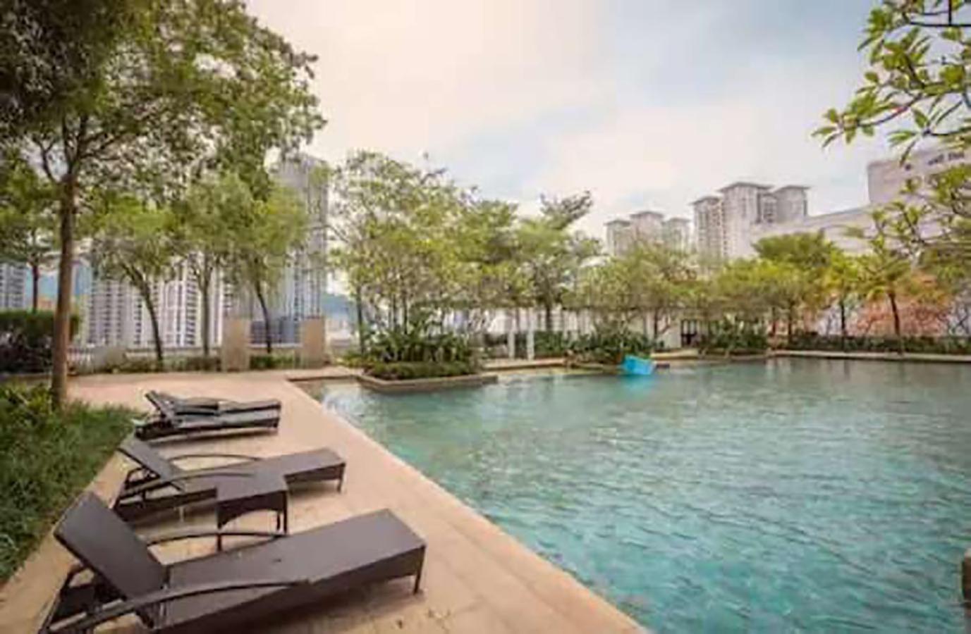 Wow Strait Quay Luxury Suite Room Tanjung Tokong Екстер'єр фото