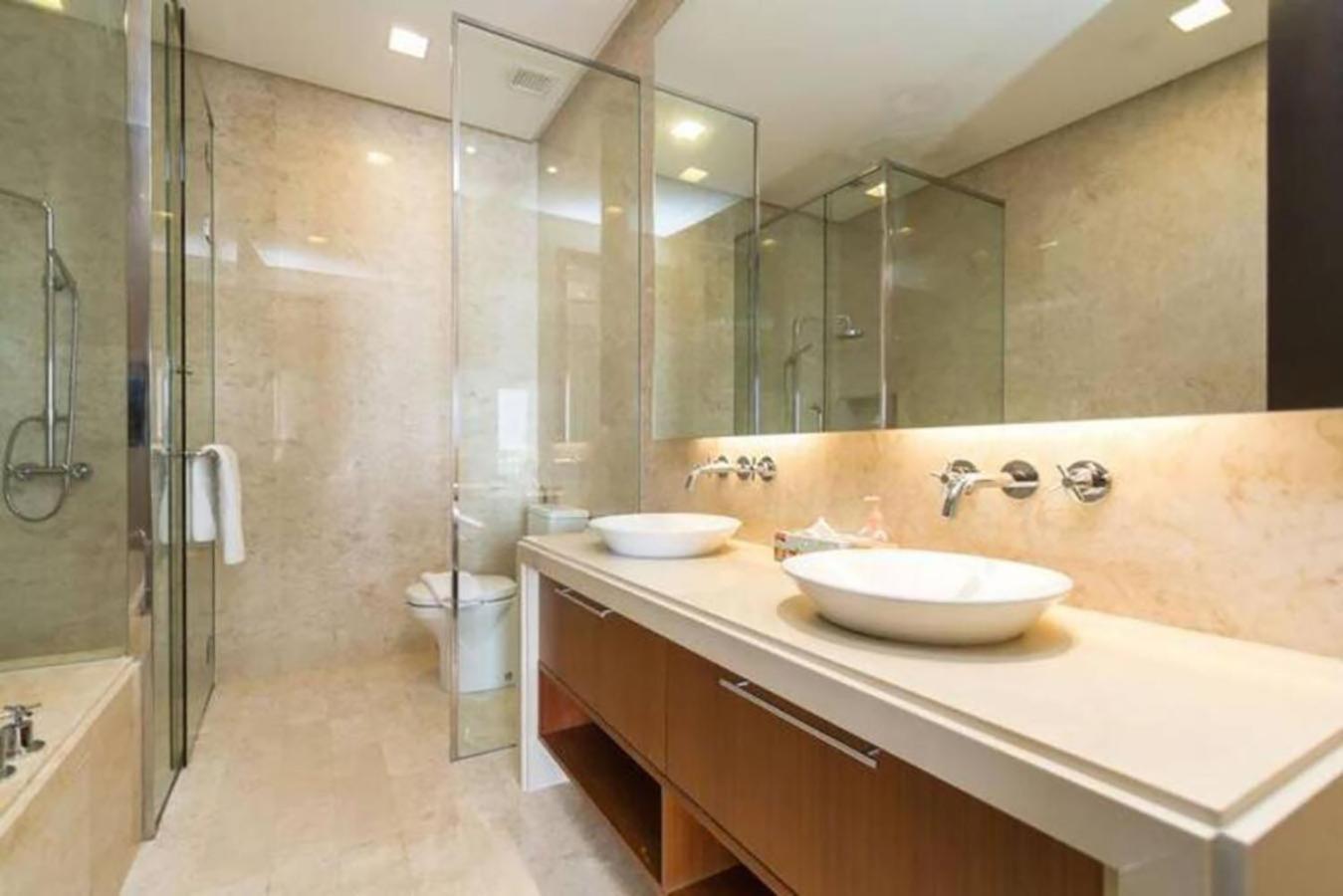 Wow Strait Quay Luxury Suite Room Tanjung Tokong Екстер'єр фото